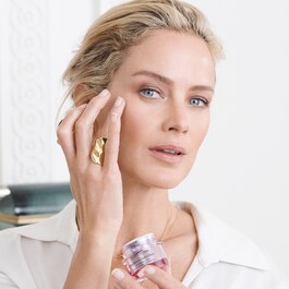 Resilience Multi-Effect - Creme Tri-Peptide para o Contorno dos Olhos