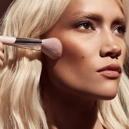 Sculpting Bronzer Brush - Pincel De Contorno
