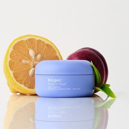 Style + Treat Yuzu + Plum Oil - Creme para pentear sem esforço