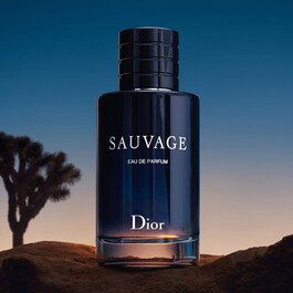 Sauvage - Eau de parfum para homem - Notas condimentadas & absoluto de baunilha