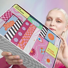 The Future is Yours - Calendário do Advento de beleza Premium