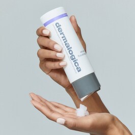Ultra Calming Cleanser - Gel Creme de Limpeza