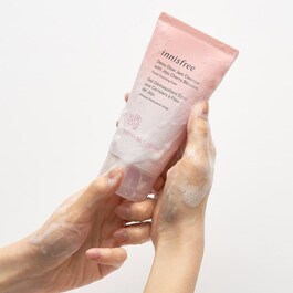 Dewy Glow Jam Cleanser with Jeju Cherry Blossom - Gel Limpeza Facial