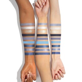 Charlotte's Palette of Beautifying Eye Trends - Paleta de sombras