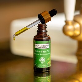 Divine Face Oil  Cynorrhodon & Avocat- Óleo Facial
