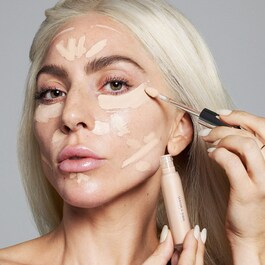 Triclone Skin Tech Hydrating Concealer with Fermented Arnica - Corretor