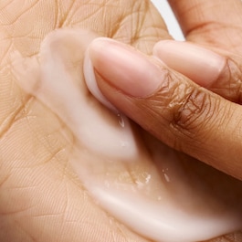 Hydrating Cream-to-milk Cleanser - Creme-leite de limpeza hidratante