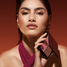 Summer Unrated Blush/Bronzer Duo  - Blush Bronzeador