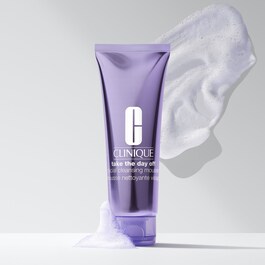 Take the Day Off™ - Mousse de limpeza facial