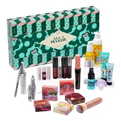  All I Want –  Calendário de advento de beleza e tratamento , Benefit Cosmetics
