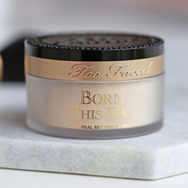 Born This Way Setting Powder - Pó Fixador