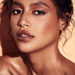 Cheeks Out - Freestyle Cream Bronzer