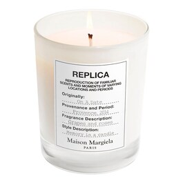 Replica On A Date- Vela Perfumada