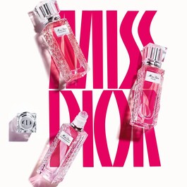 Miss Dior Parfum - Formato roller-pearl - Notas florais, frutadas e amadeiradas