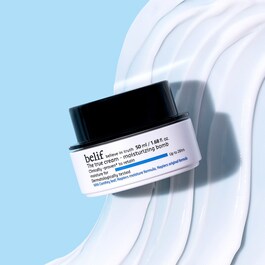 The true cream - moisturizing bomb