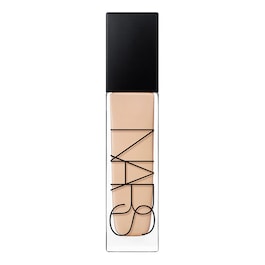 Natural Radiant Longwear Foundation image