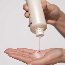 Nutritive Bain Satin 2 - Champô Nutrição  Media