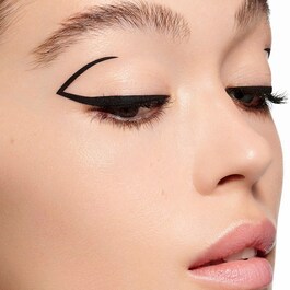 Noir G - Graphic Liner 24 h À prova de água