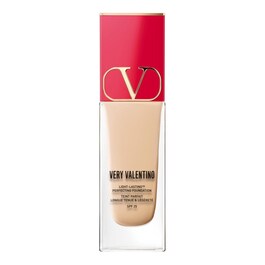 Very Valentino - Base muito leve, muito duradoura durante 24 horas, SPF 25