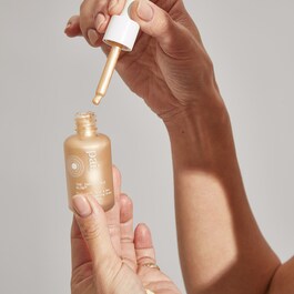 The Impossible Glow Highlighting Drops - Iluminador Peles Sensiveis