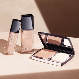 Dior Forever Base Compacta