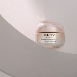 Benefiance - Creme Suavizante Antirrugas para os Olhos