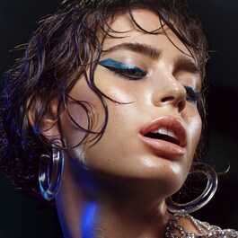 Aqua resist color pencil - Lápis de olhos à prova de água