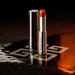 Le Rouge Interdit Satin - Batom com acabamento acetinado
