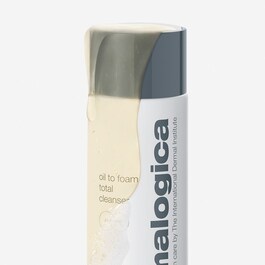 Oil to Foam Total Cleanser - Desmaquilhante 2 em 1