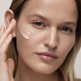 Black Tea Instant Perfecting Mask - Máscara suavizante de chá preto