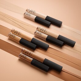 Radiant Creamy Concealer - Antiolheiras luminoso