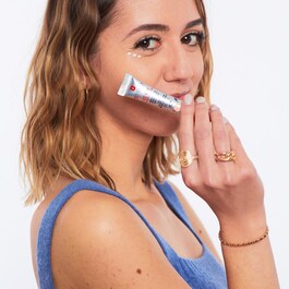 CC Eye -  Iluminador Para Contorno Dos Olhos