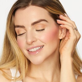 Amazonian Clay Skintuitive™ 12-Hour Blush - Blush