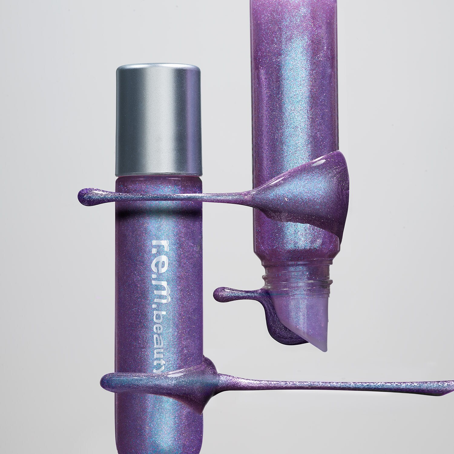 On your collar Gloss Repulpante Rem Beauty ≡ SEPHORA